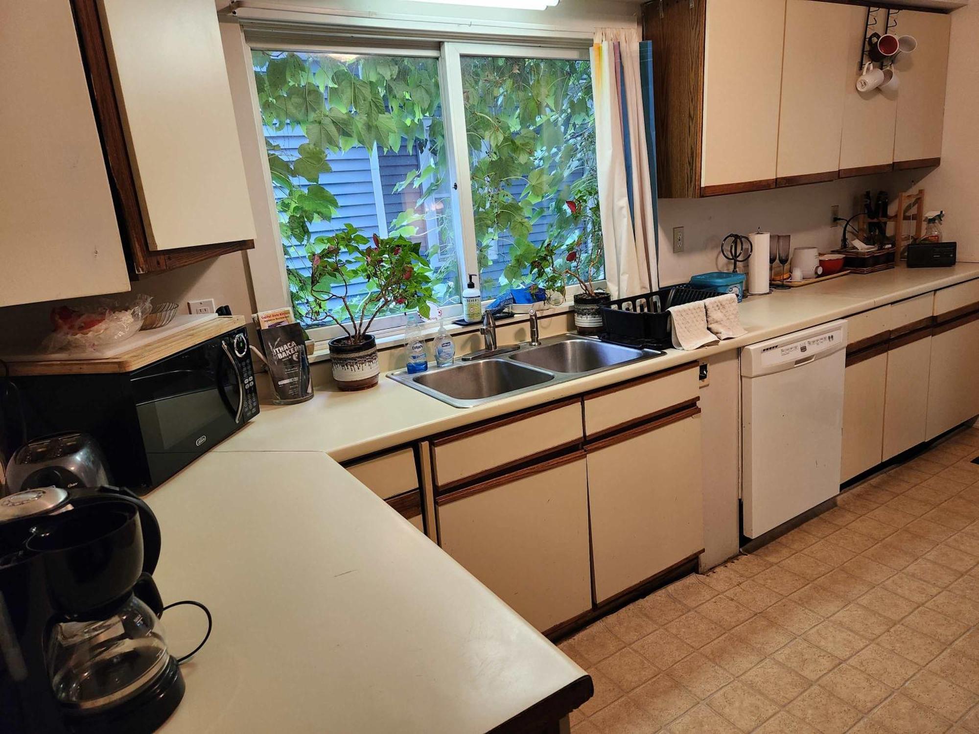 Cozy 3 Bedroom House In Downtown Ithaca Exterior photo