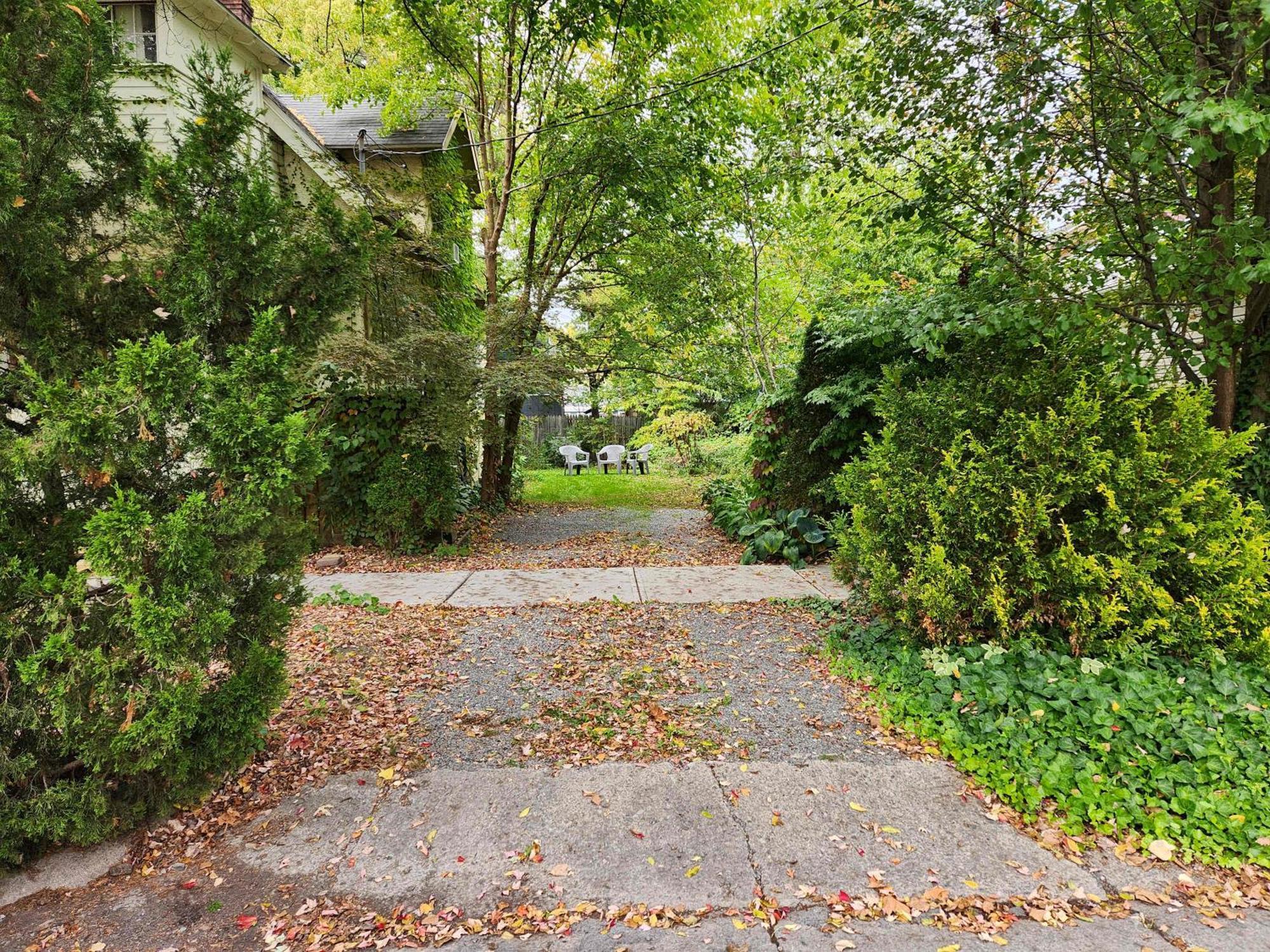 Cozy 3 Bedroom House In Downtown Ithaca Exterior photo